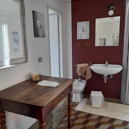 Bed & Breakfast Milano 1920 *